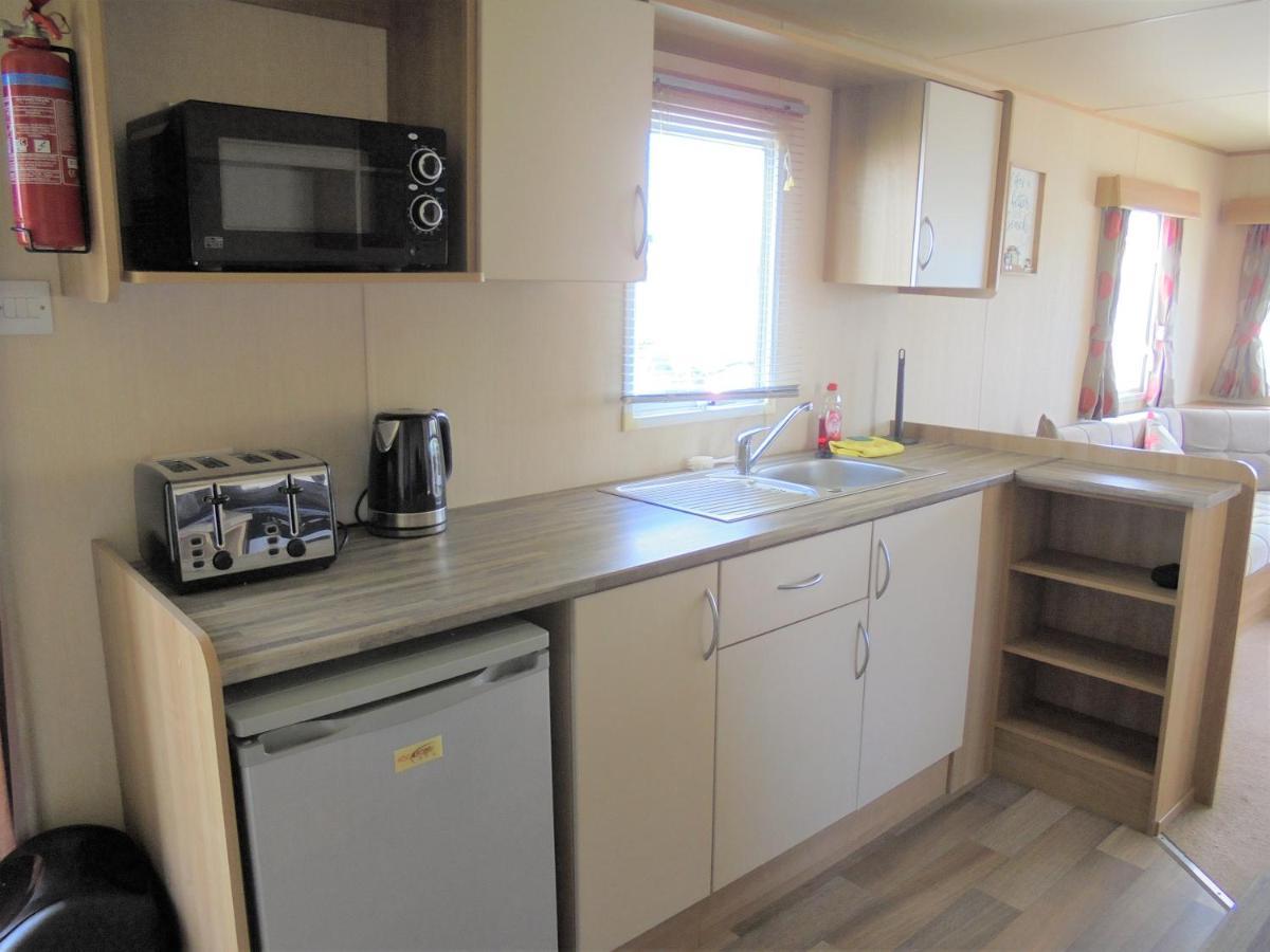 Kingfisher : Horizon Ii:- 8 Berth, Close To Site Entrance Ingoldmells Buitenkant foto