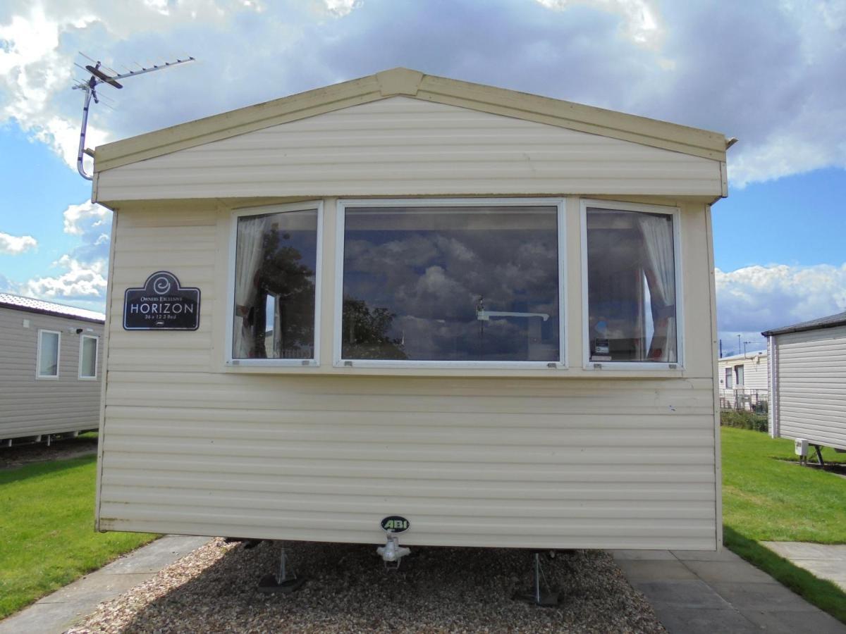 Kingfisher : Horizon Ii:- 8 Berth, Close To Site Entrance Ingoldmells Buitenkant foto